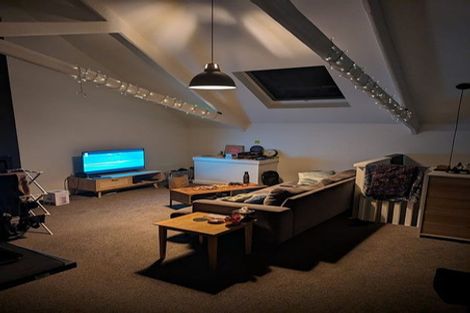 Photo of property in 225 Aro Street, Aro Valley, Wellington, 6021