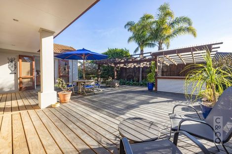 Photo of property in 19 Solan Drive, Waimauku, 0812