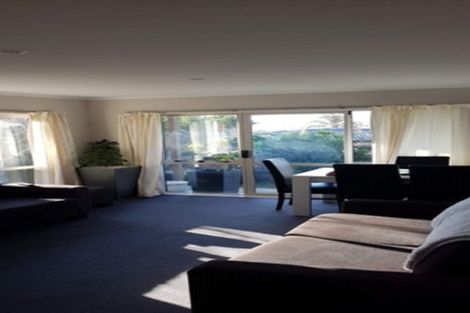 Photo of property in 16 Pono Place, Waiuku, 2123