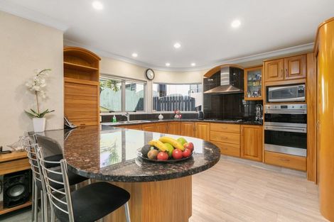 Photo of property in 15 Wells Avenue, Mount Maunganui, 3116