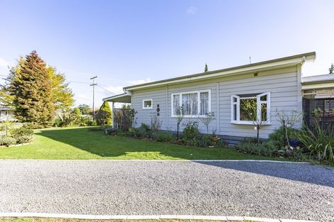 Photo of property in 14 Owen Street, Tikokino, Waipawa, 4273