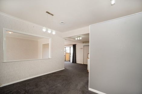 Photo of property in 6 Belvedere Crescent, Takaro, Palmerston North, 4412