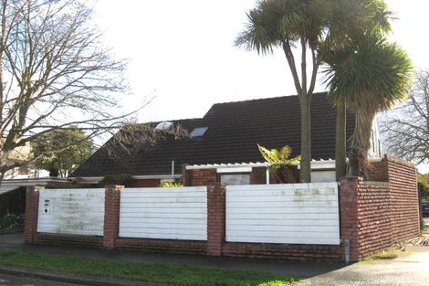 Photo of property in 1/21 Holly Road, St Albans, Christchurch, 8014