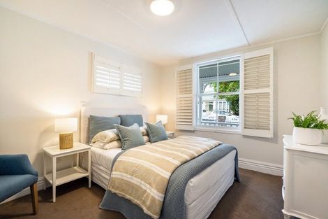 Photo of property in 17 Anne Street, Devonport, Auckland, 0624