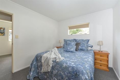 Photo of property in 50 Riserra Drive, Ranui, Auckland, 0612