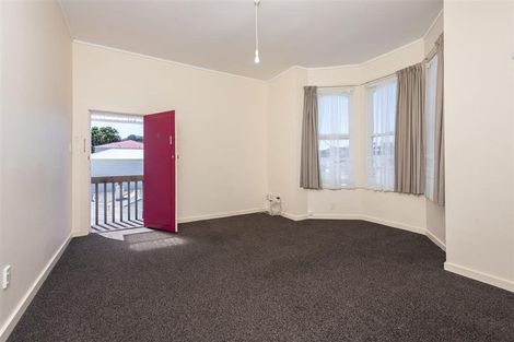 Photo of property in 4a/8 Howard Street, Mount Cook, Wellington, 6021