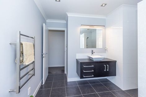 Photo of property in 15 Naomi Place, Cambridge, 3434