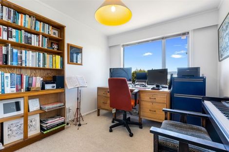 Photo of property in 3 Patchett Place, Cashmere, Christchurch, 8022