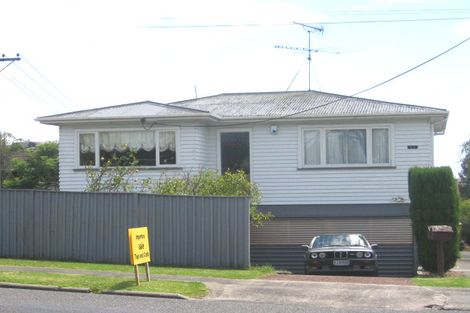 Photo of property in 1/37 Raleigh Road, Northcote, Auckland, 0627