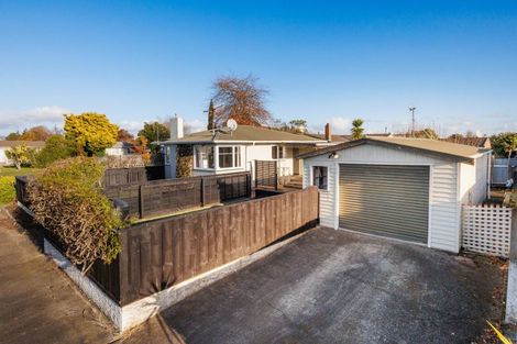 Photo of property in 26 Stephens Crescent, Highbury, Palmerston North, 4412