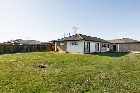 Photo of property in 26 Farnborough Drive, Nawton, Hamilton, 3200