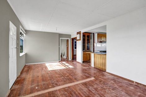 Photo of property in 505 Meremere Road, Ohangai, Hawera, 4672
