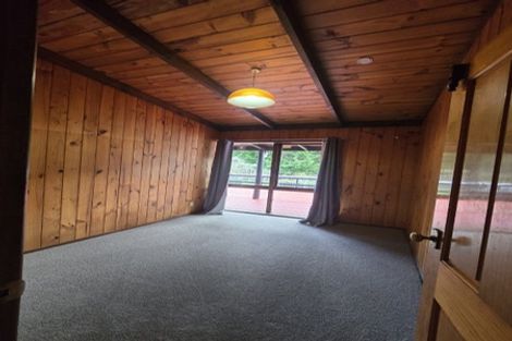 Photo of property in 694 Whitemans Valley Road, Whitemans Valley, Upper Hutt, 5371