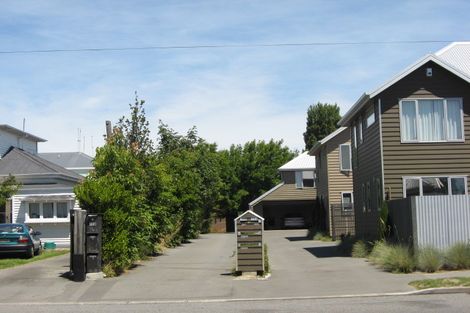 Photo of property in 158 Edgeware Road, Edgeware, Christchurch, 8013