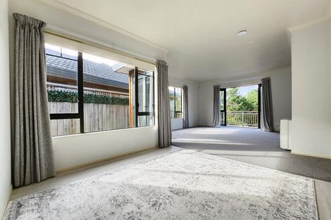 Photo of property in 6a Marjory Close, Broadmeadows, Wellington, 6035