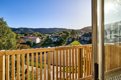 Photo of property in 26 Mataura Grove, Wainuiomata, Lower Hutt, 5014