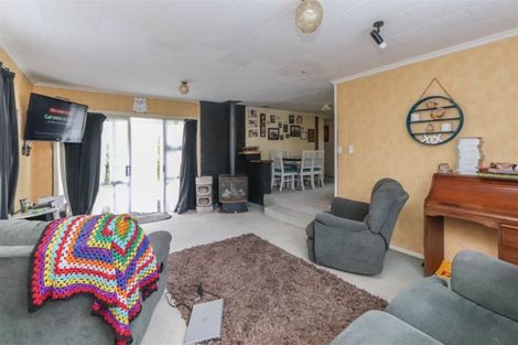 Photo of property in 14 Richmond Street, Inglewood, 4330