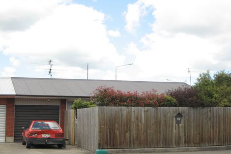 Photo of property in 80 North Avon Road, Richmond, Christchurch, 8013