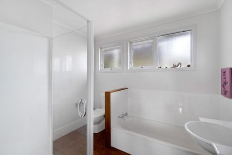 Photo of property in 9 Norfolk Road, Stanmore Bay, Whangaparaoa, 0932