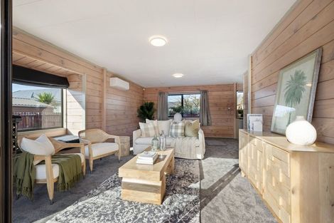 Photo of property in 1/108 Breezes Road, Avondale, Christchurch, 8061