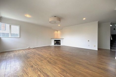 Photo of property in 50 Corricvale Way, Northcross, Auckland, 0630