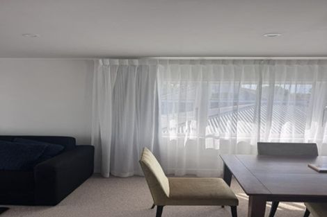 Photo of property in 5b Church Street, Devonport, Auckland, 0624