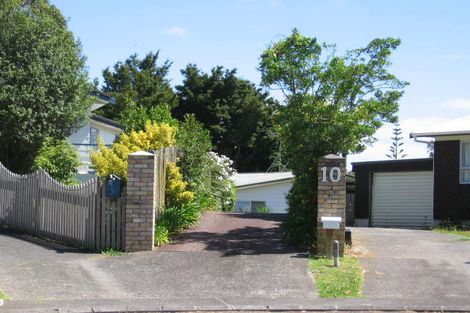 Photo of property in 10 Lauris Place, Birkdale, Auckland, 0626