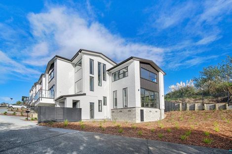 Photo of property in 4 Pleasant Way, Matakatia, Whangaparaoa, 0930