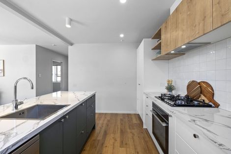 Photo of property in 264 Coronation Avenue, Welbourn, New Plymouth, 4310