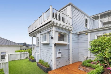 Photo of property in 11 Hay Street, Oriental Bay, Wellington, 6011