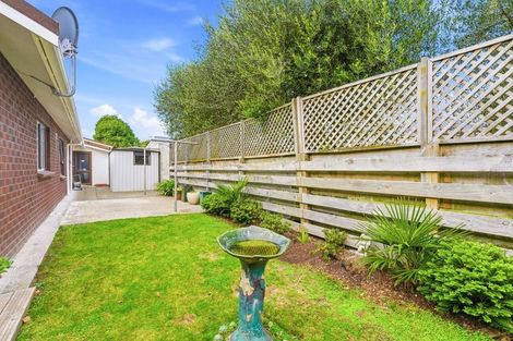 Photo of property in 12a Kent Road, Saint Johns Hill, Whanganui, 4501