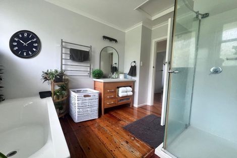 Photo of property in 72 Tireti Road, Titahi Bay, Porirua, 5022