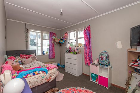 Photo of property in 46 Clyde Crescent, Roslyn, Palmerston North, 4414