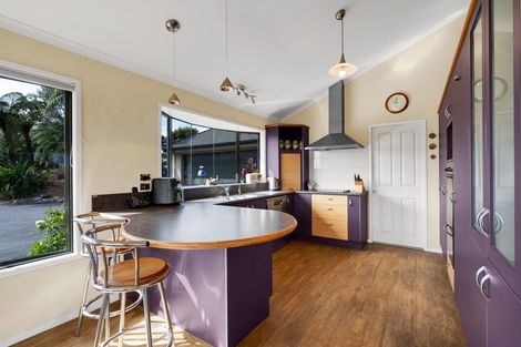 Photo of property in 852 Frankley Road, Hurworth, New Plymouth, 4371