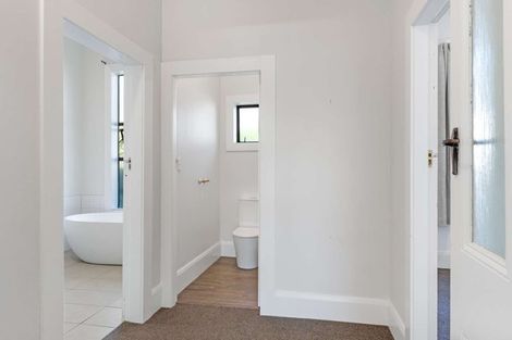 Photo of property in 2 Cobden Street, Gisborne, 4010