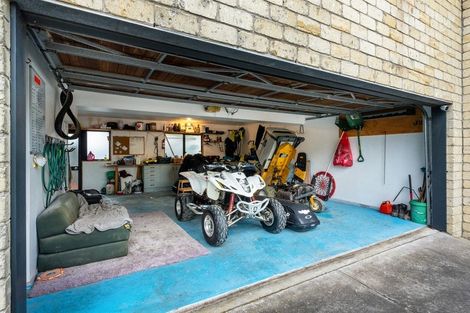 Photo of property in 5 Pukanui Avenue, Totara Park, 2019