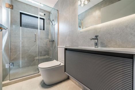 Photo of property in 36 Whakairo Crescent, Gulf Harbour, Whangaparaoa, 0930