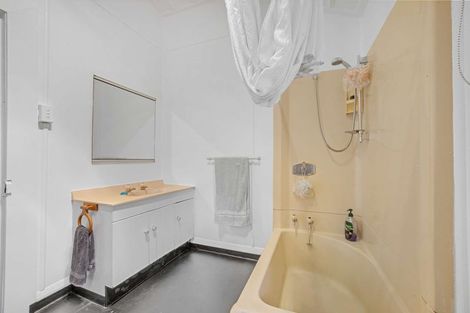 Photo of property in 2634 Mountain Road, Tariki, Stratford, 4394