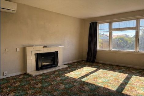 Photo of property in 71 Mcmurdo Street, Tinwald, Ashburton, 7700