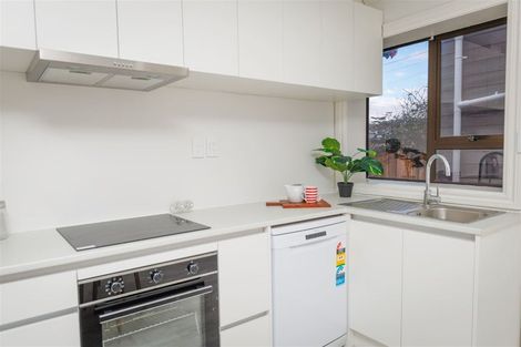 Photo of property in 69a Ellesmere Avenue, Miramar, Wellington, 6022