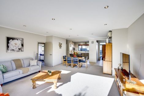 Photo of property in 15a Harpham Street, Taradale, Napier, 4112