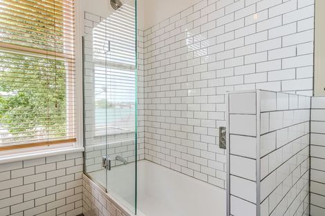 Photo of property in 22 Neidpath Road, Mornington, Dunedin, 9011