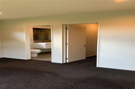 Photo of property in 8 Urihia Street, Marshland, Christchurch, 8083