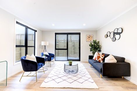 Photo of property in 23 Waruhia Crescent, Rototuna North, 3281
