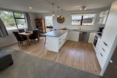 Photo of property in 10 Gantry Place, Cromwell, 9310