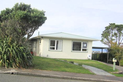 Photo of property in 6 Glenamoy Crescent, Johnsonville, Wellington, 6037