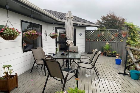 Photo of property in 54 Te Manuao Road, Otaki, 5512