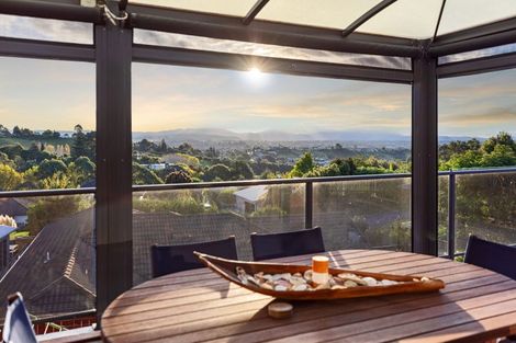 Photo of property in 132r Waikite Road, Welcome Bay, Tauranga, 3175