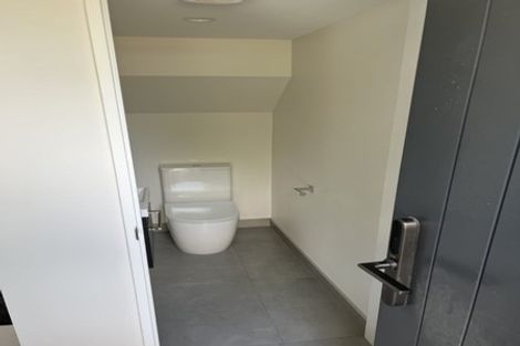 Photo of property in 5/135 Hills Road, Edgeware, Christchurch, 8013