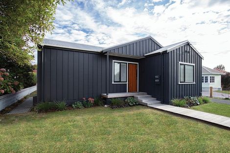 Photo of property in 93 Cook Street, Hamilton East, Hamilton, 3216